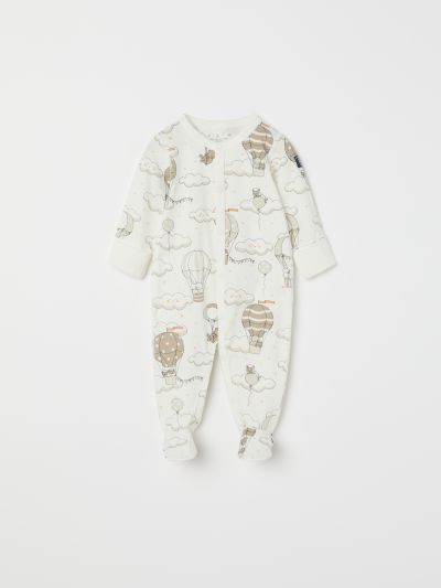 Polarn O. Pyret Pyjamahaalari kuumailmapallokuviolla