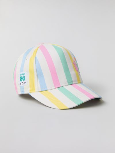 Polarn O. Pyret Lippalakki applikoinnilla ja muumikuviolla