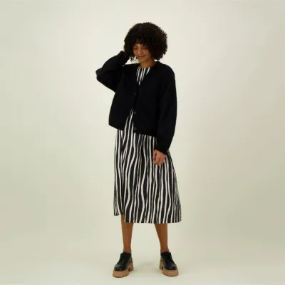 Can't Stop Dreaming Mohair Short Cardigan -Neuletakki | Licorice - XS/S