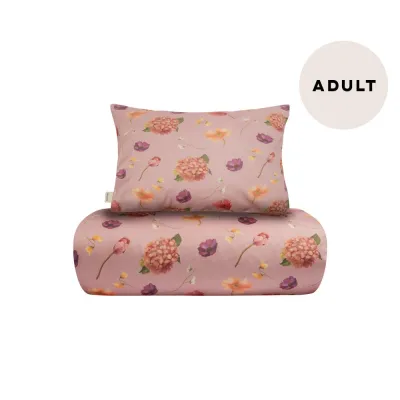 Under the Same Moon Home Whispers -Pussilakanasetti Adult | Rosy, kuva 1 / 1