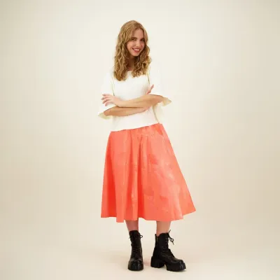 More Love Boxy Top -Paita | Milky - XL, kuva 1 / 1