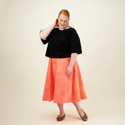 More Love Boxy Top -Paita | Licorice - S, kuva 1 / 1