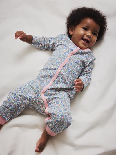 Polarn O. Pyret Yöpukuhaalari kukkakuvio