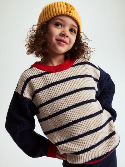 Polarn O. Pyret Neulepaita kuviolla